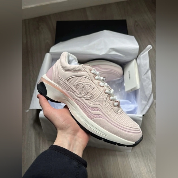 CHANEL Pink CC Sneakers - Picture 1 of 12